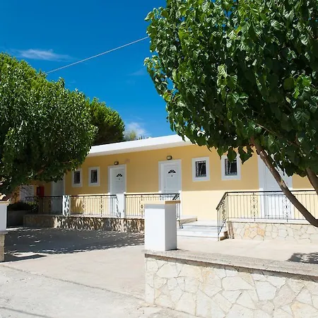 Kalamaras Apartament *