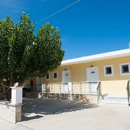 Apartament Kalamaras Laganas